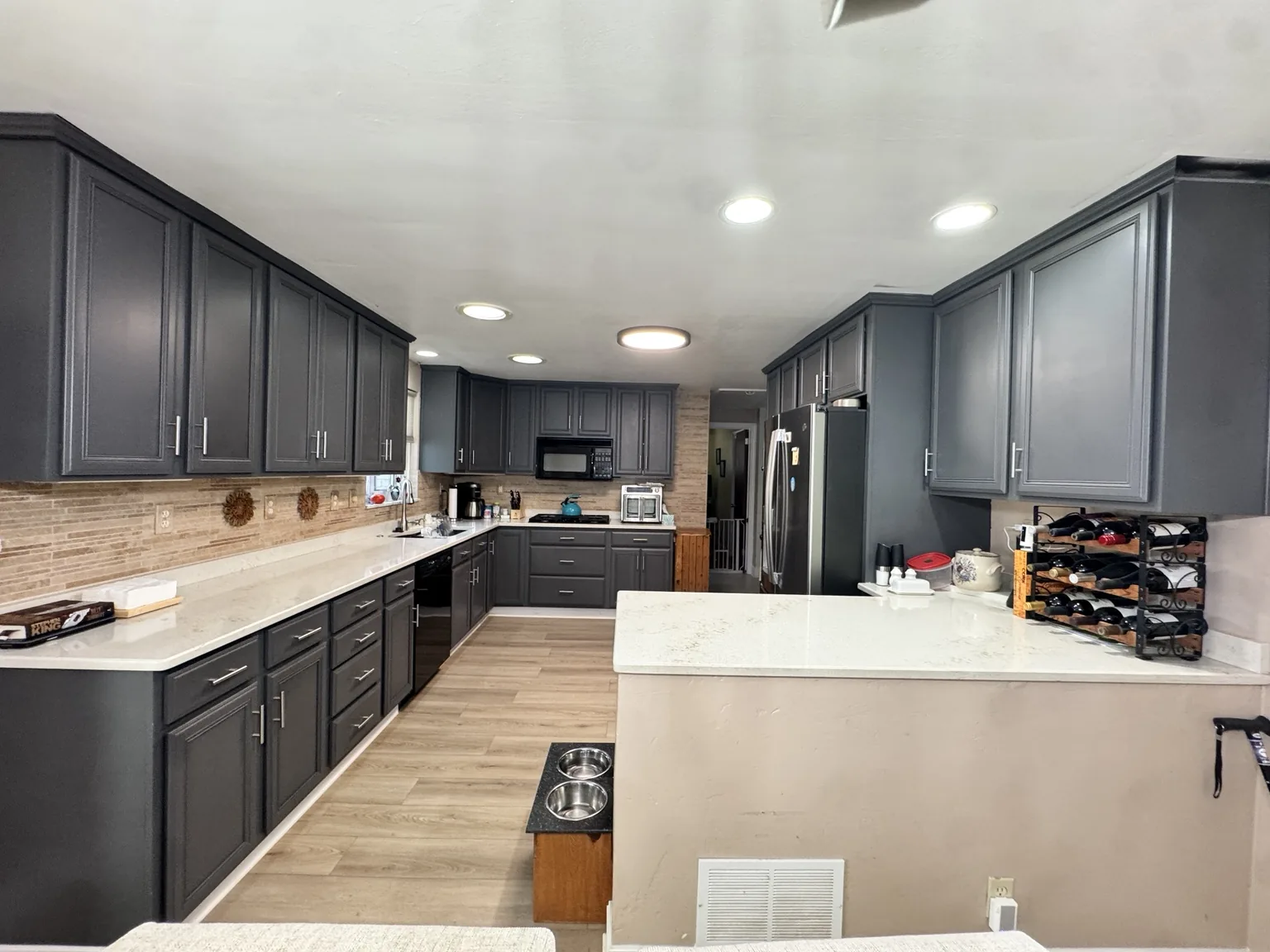 Little Bear Construction kitchen remodeling project photo 15